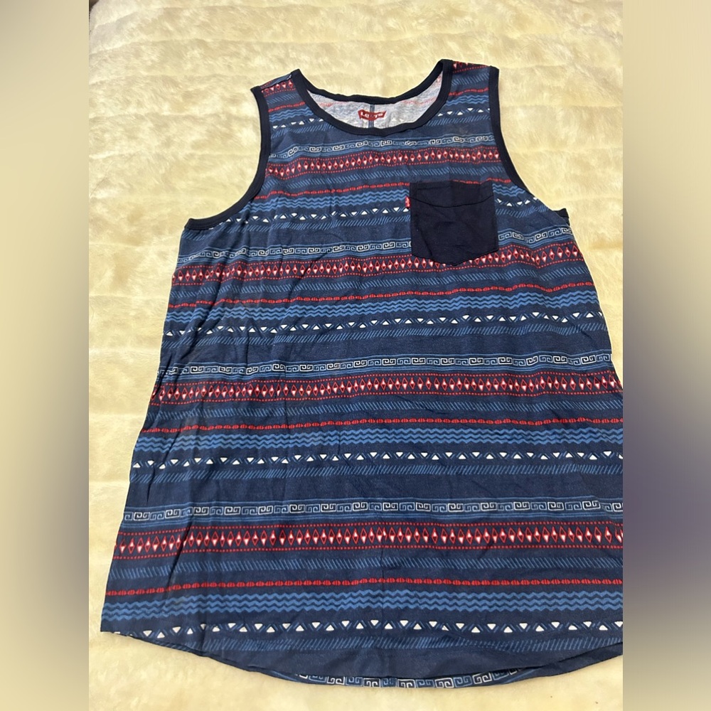 Men’s Levi’s tanktop with breast pocket size large